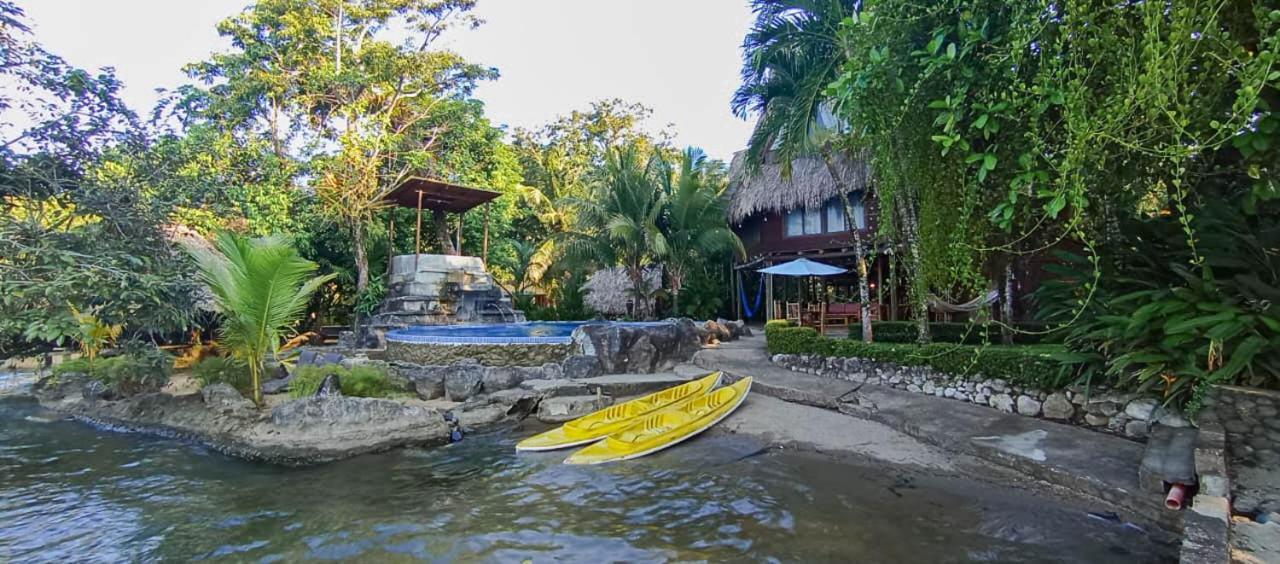 Casa Caribe Hotel Рио-Дульсе Экстерьер фото